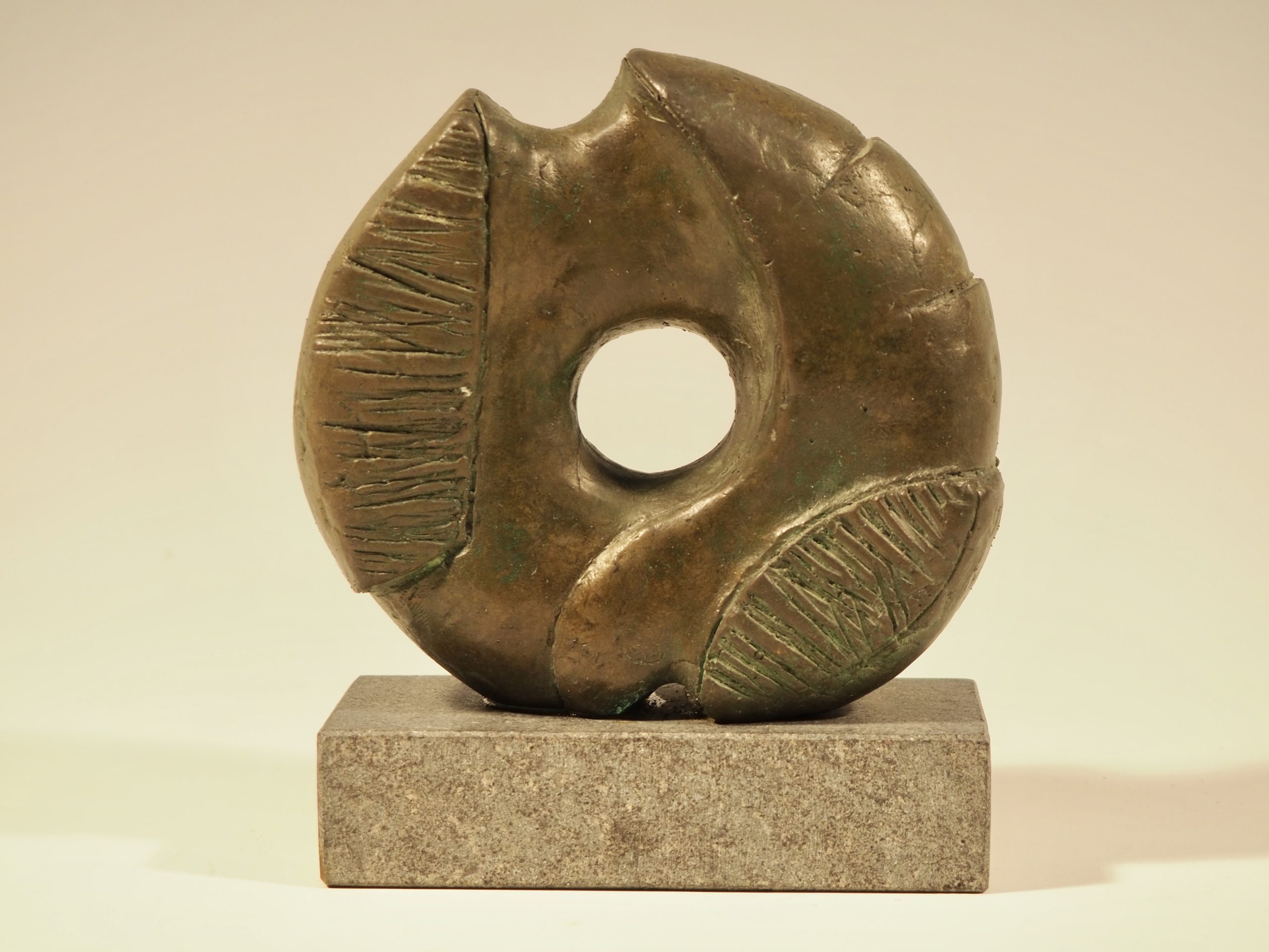 Livshjul II, Bronze, 12.5x13x4 cm, Pris 14.000 Kr.